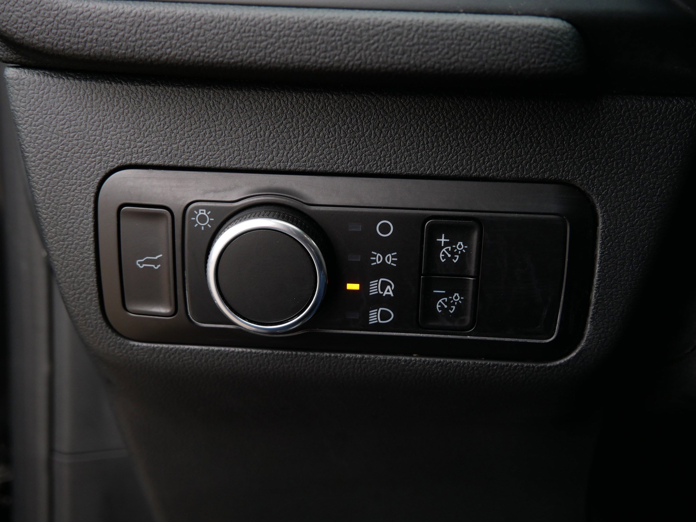 Used 2023 Ford Escape ST-Line w/ Tech Pack #1 FWD image 25