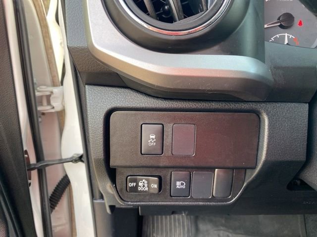 Used 2021 Toyota Tacoma SR5 image 27