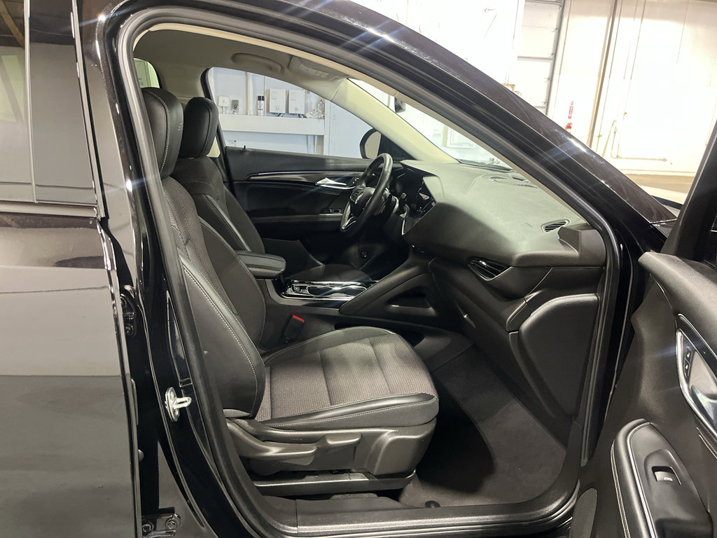 Used 2023 Buick Envision Preferred w/ Sport Touring Package AWD/4WD image 28