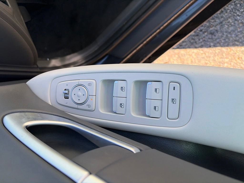 Used 2026 Hyundai Sonata SEL AWD/4WD image 10