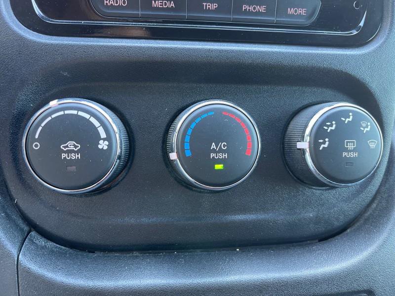 Used 2020 RAM ProMaster 1500 image 21