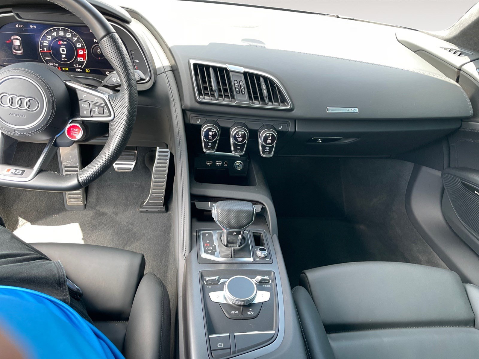 Used 2023 Audi R8 V10 performance RWD image 14