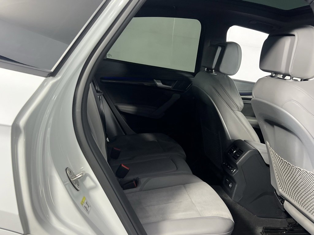 Used 2023 Audi SQ5 Prestige w/ Prestige Package image 30