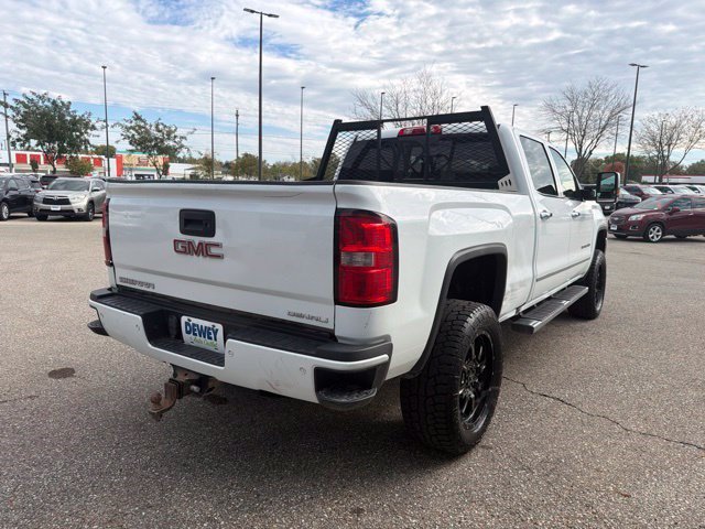 Used 2016 GMC Sierra 2500 Denali w/ Duramax Plus Package AWD/4WD image 5