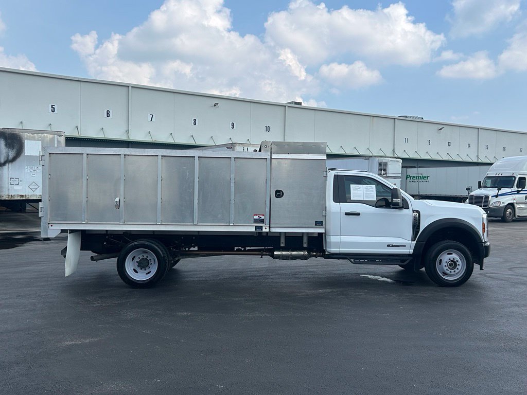 Used 2024 Ford F550 4x4 Regular Cab Super Duty image 12