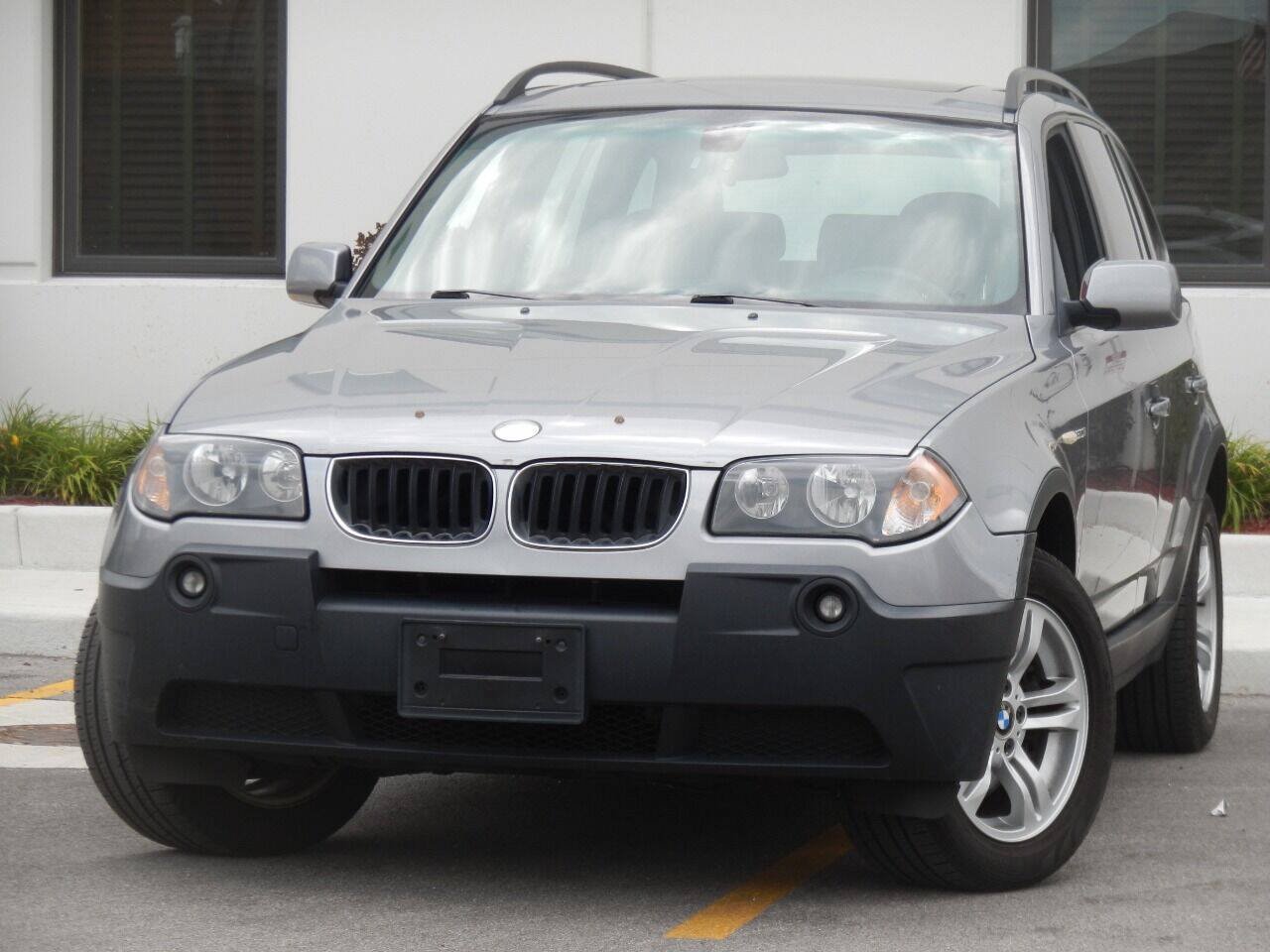 Used 2005 BMW X3 3.0i AWD/4WD image 4
