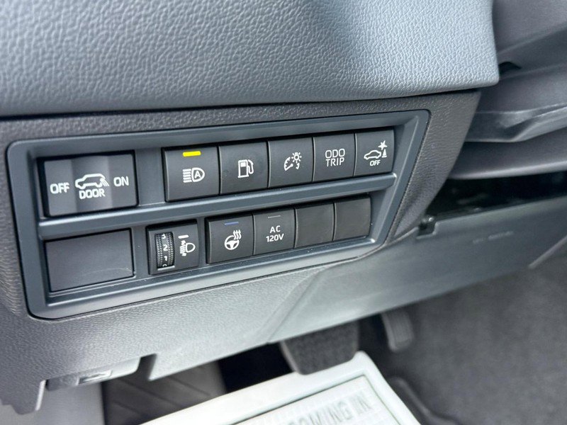 Used 2024 Toyota Sequoia Limited w/ Tow Technology Package image 20