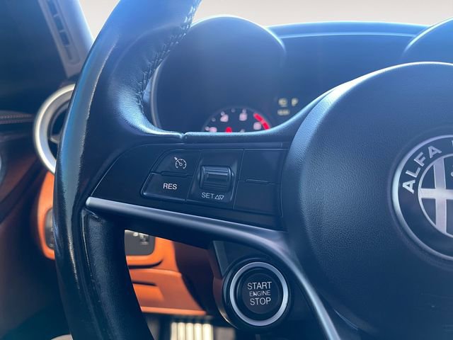 Used 2018 Alfa Romeo Giulia Ti w/ Quick Order Package 22X Lusso image 22