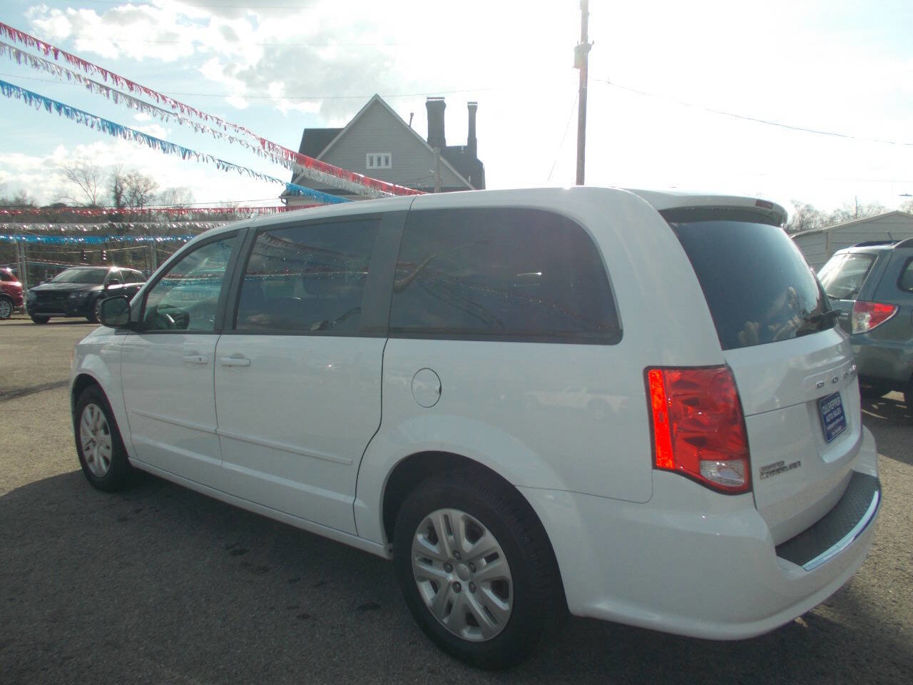 Used 2016 Dodge Grand Caravan SE w/ Quick Order Package 29E SE image 16