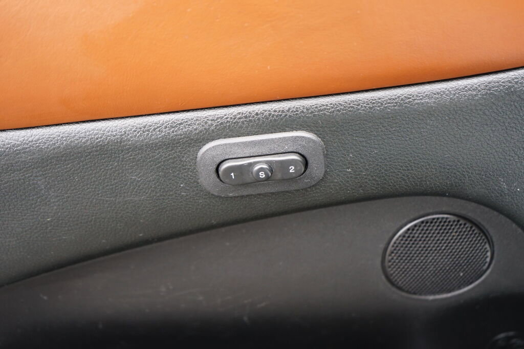 Used 2015 Jeep Grand Cherokee Summit image 14