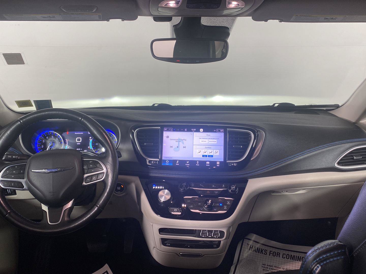 Used 2021 Chrysler Pacifica Touring-L w/ Uconnect Theater Family Group AWD/4WD image 25