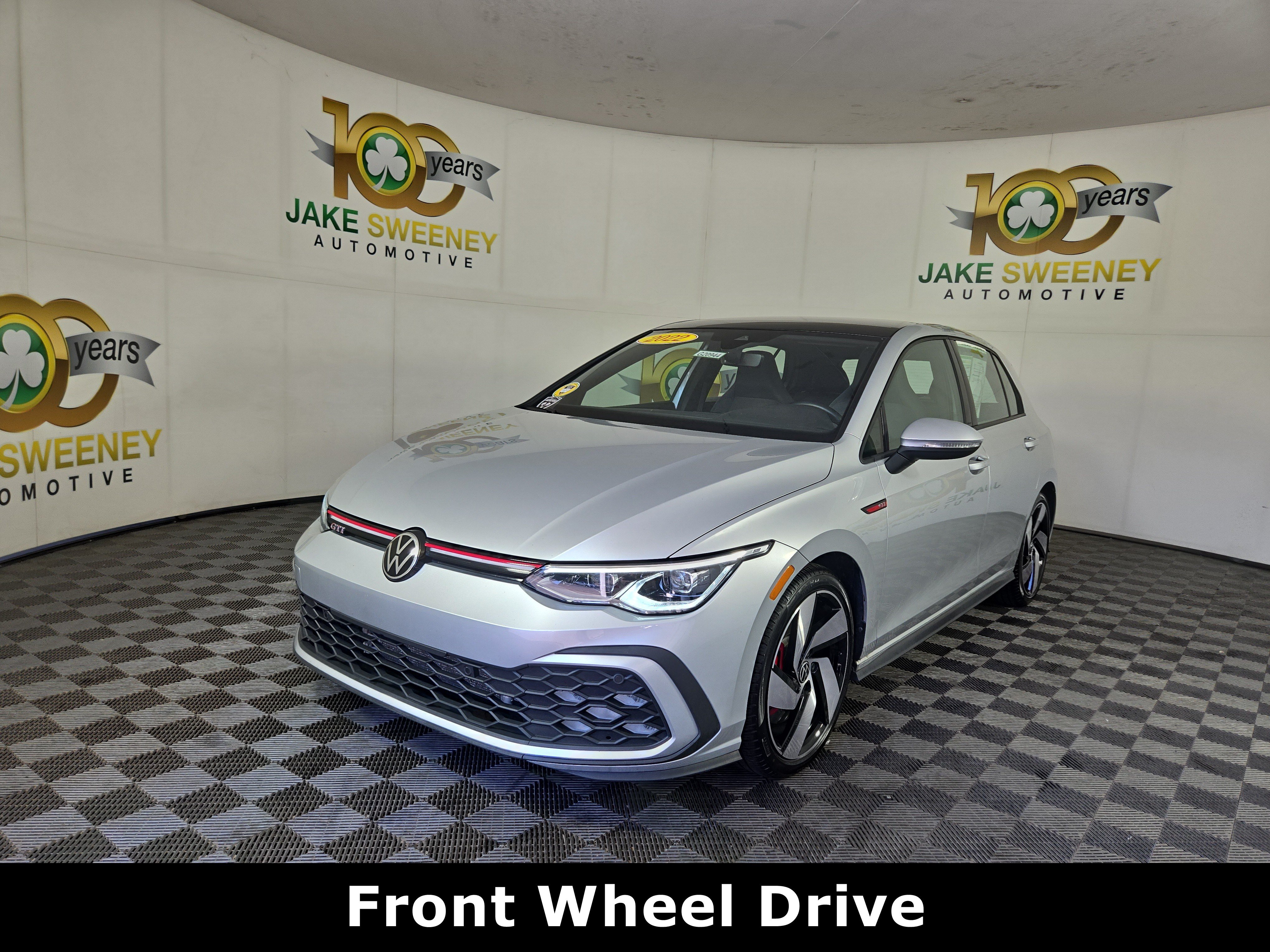 Used 2022 Volkswagen GTI SE FWD image 3