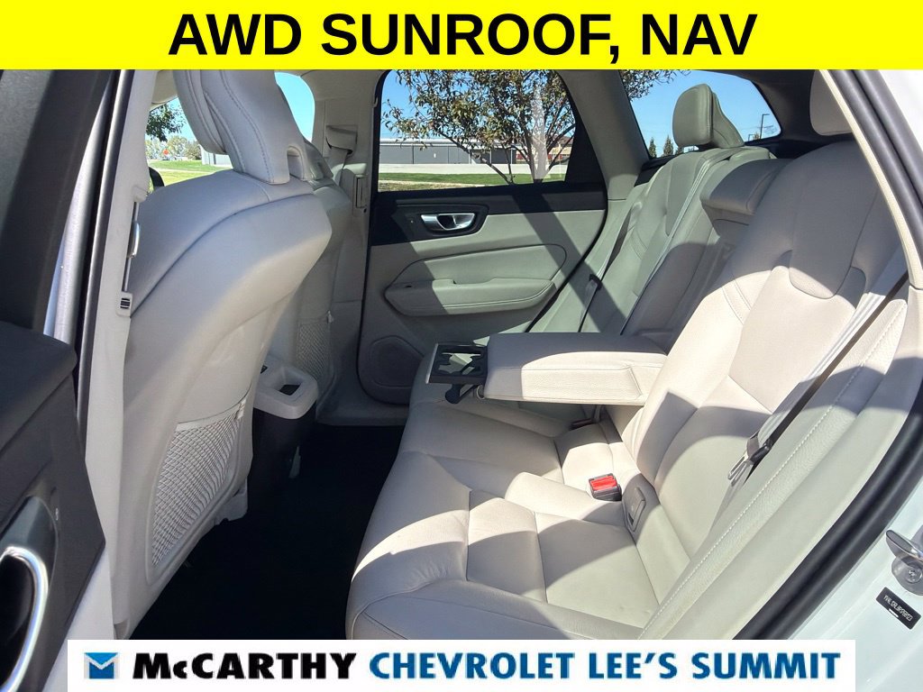 Used 2024 Volvo XC60 B5 Plus AWD/4WD image 38