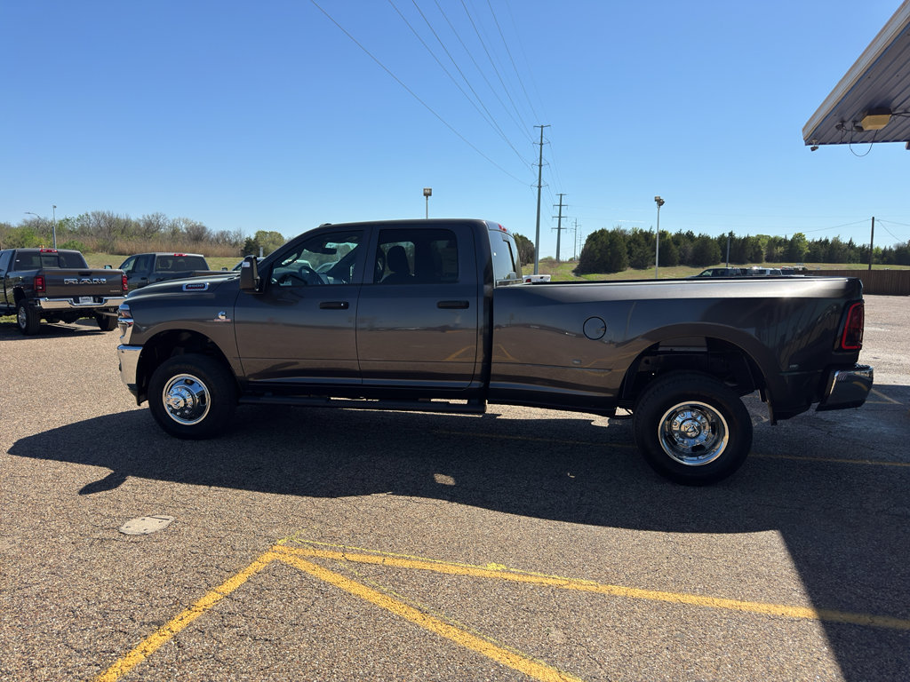 New 2026 RAM 3500 Tradesman image 7