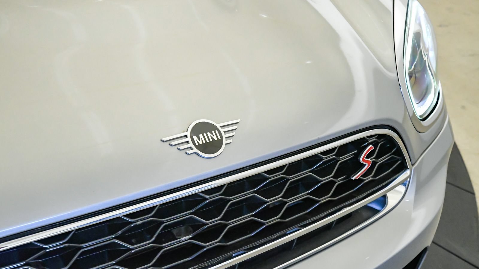 Certified 2023 MINI Cooper Countryman S FWD image 8
