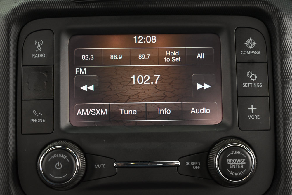 Used 2020 Jeep Wrangler Sport AWD/4WD image 22
