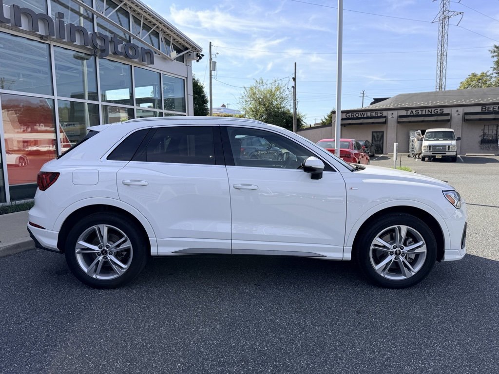 Certified 2024 Audi Q3 2.0T Premium Plus image 7