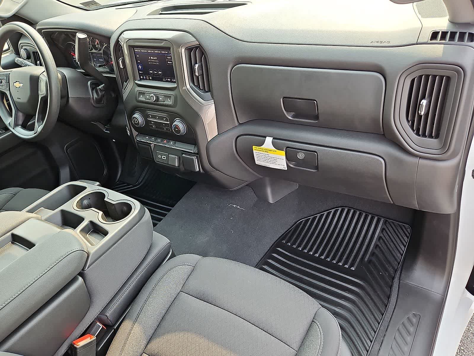Used 2026 Chevrolet Silverado 1500 Custom AWD/4WD image 33