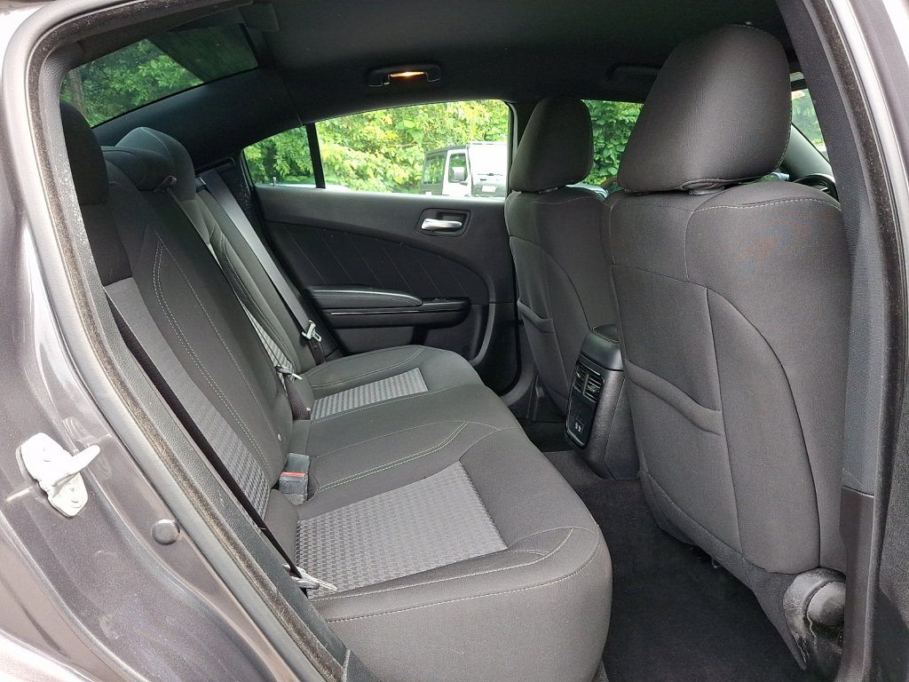 Used 2022 Dodge Charger SXT w/ Blacktop Package RWD image 15