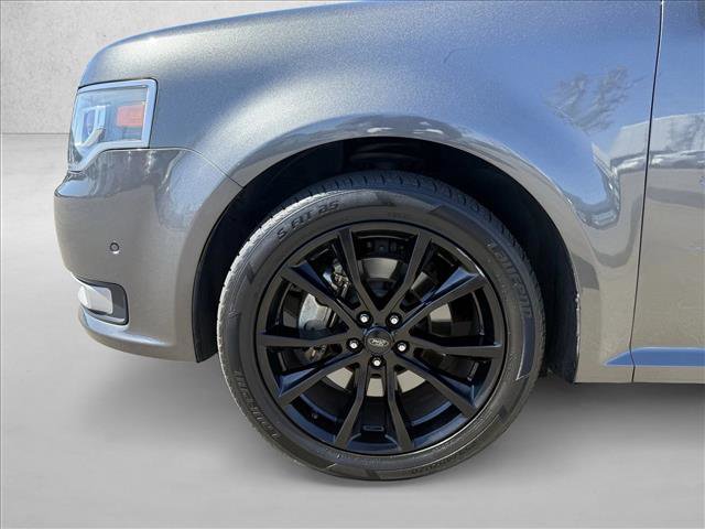 Used 2016 Ford Flex Limited w/ Equipment Group 301A FWD image 22