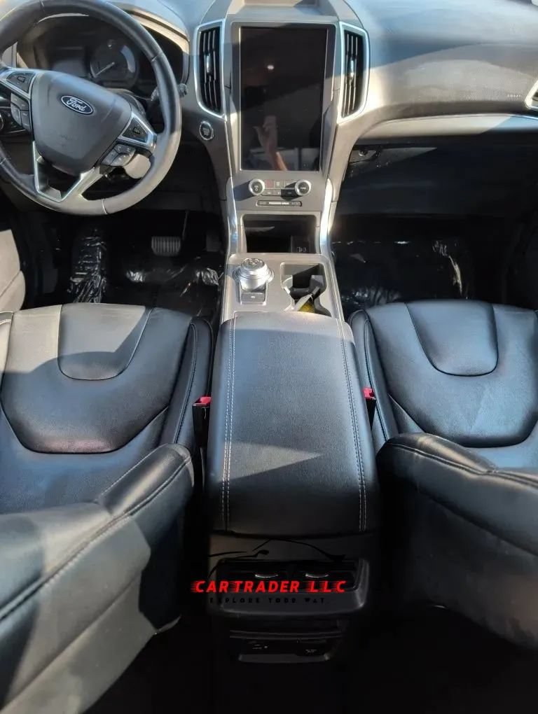 Used 2022 Ford Edge Titanium AWD/4WD image 22