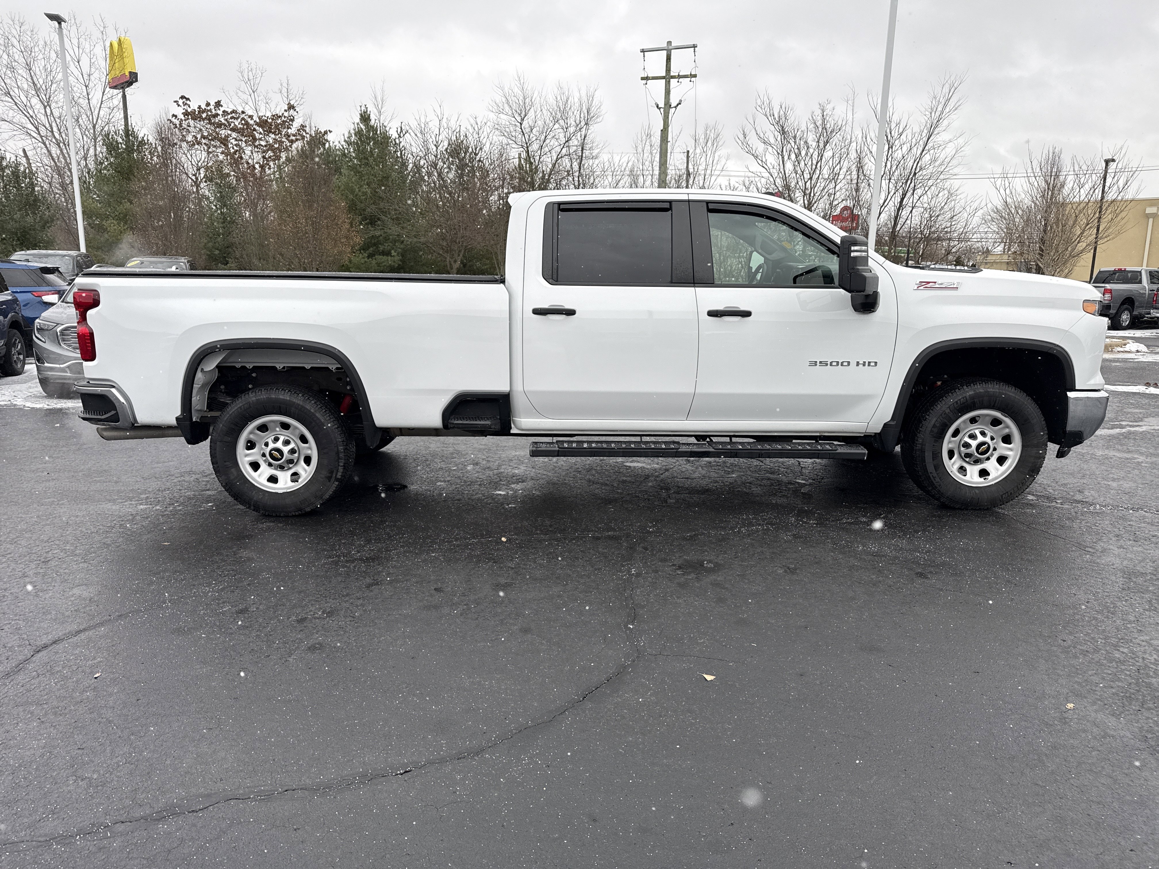 Used 2024 Chevrolet Silverado 3500 W/T image 13