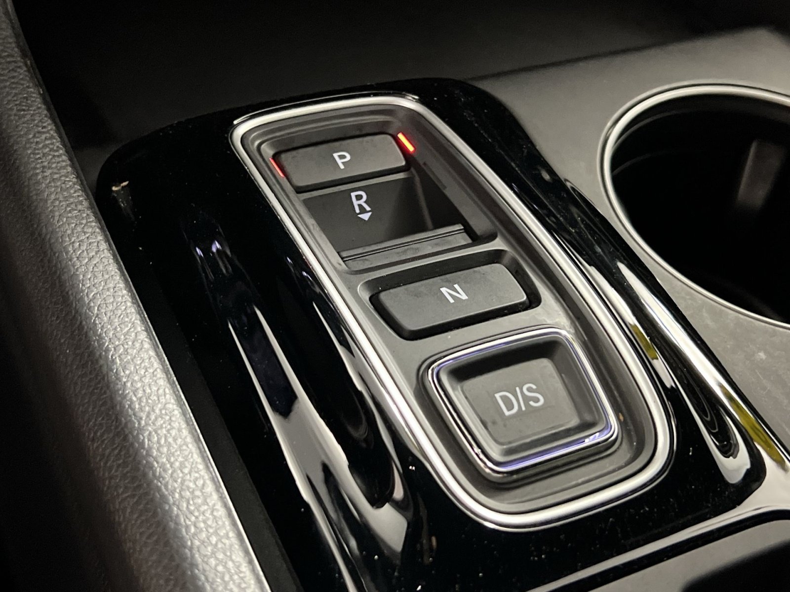 Used 2025 Honda Pilot Sport image 22