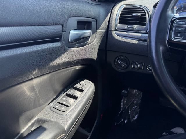 Used 2014 Chrysler 300 S AWD/4WD image 53