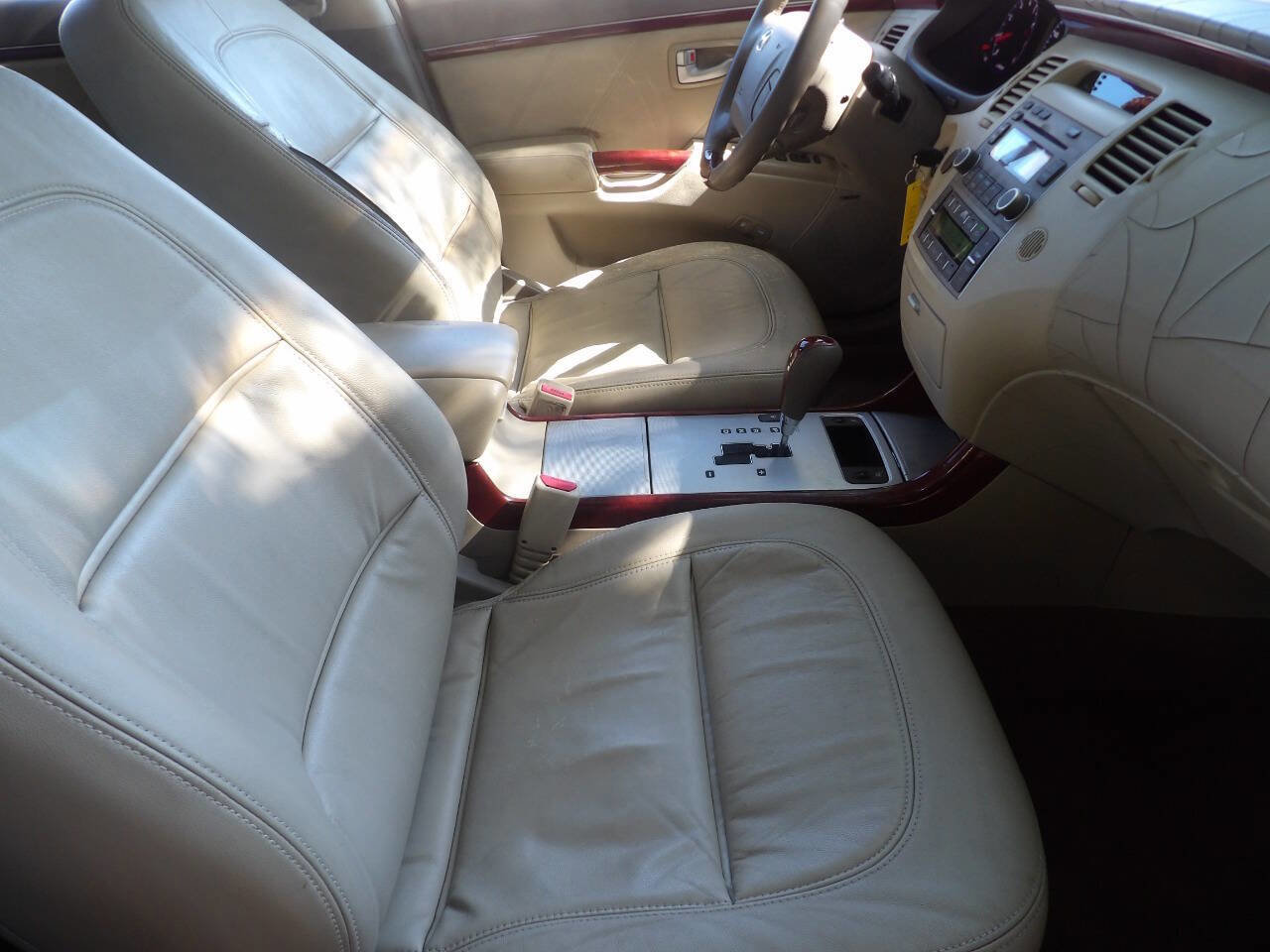 Used 2008 Hyundai Azera Limited image 30