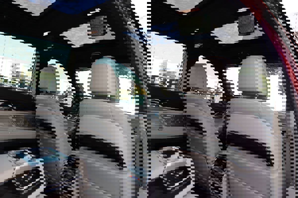 Used 2019 BMW 750i xDrive w/ Luxury Rear Seating Package image 49