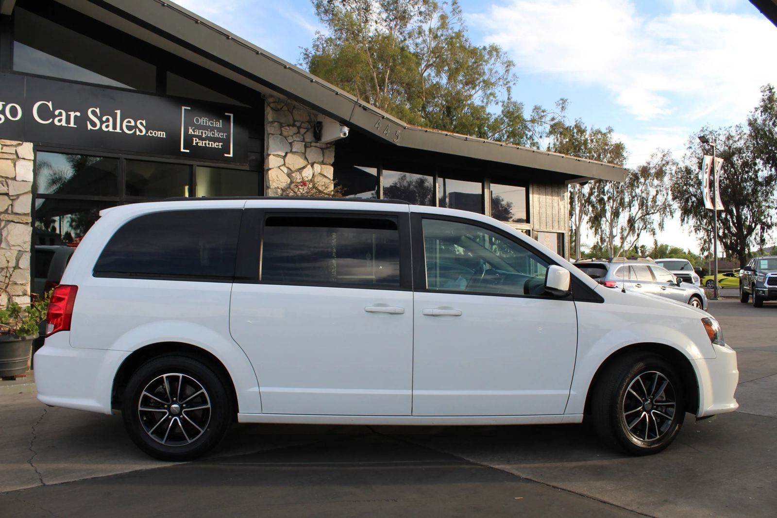 Used 2019 Dodge Grand Caravan SE FWD image 6