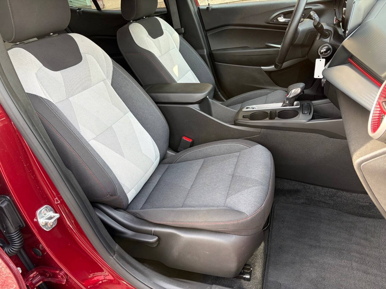 Used 2024 Chevrolet Trax RS w/ Driver Confidence Package image 10