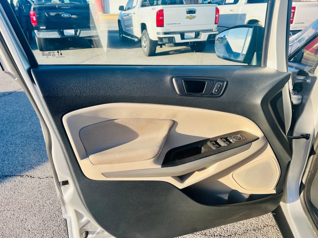 Used 2022 Ford EcoSport S image 14