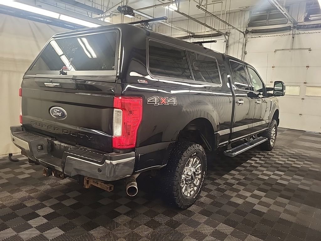 Used 2018 Ford F250 XLT w/ XLT Premium Package AWD/4WD image 5