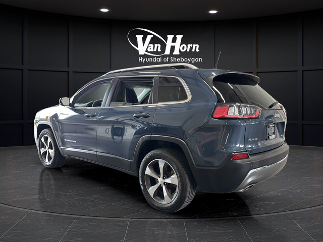 Used 2019 Jeep Cherokee Limited AWD/4WD image 5