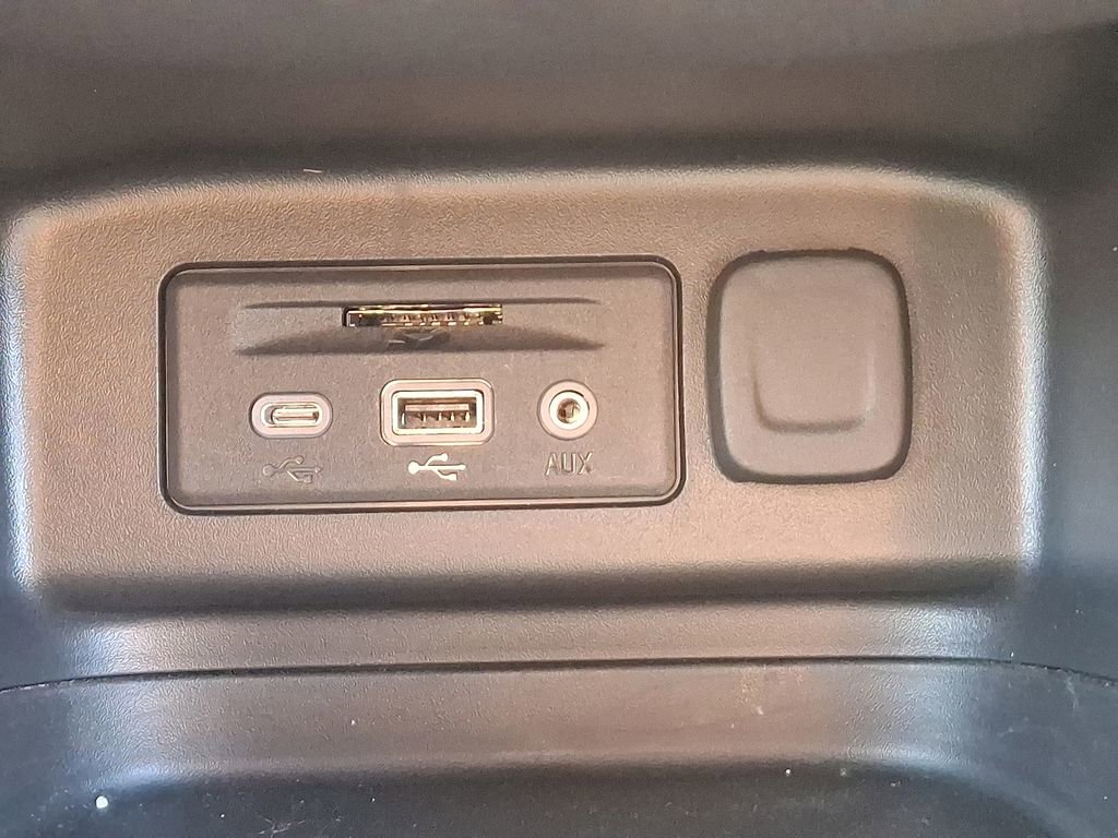 Certified 2023 Chevrolet Equinox RS image 25