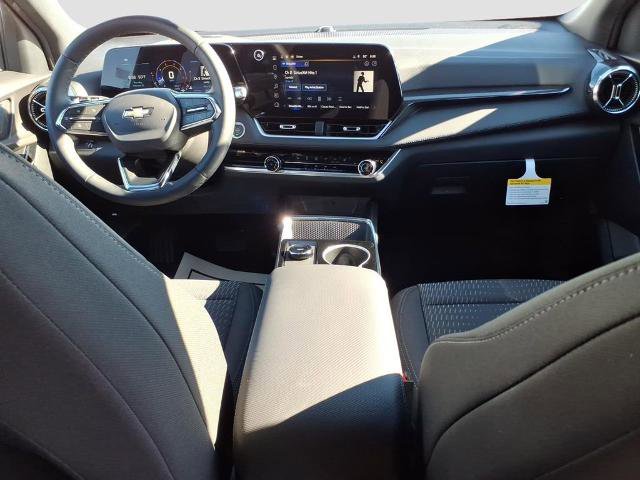 New 2026 Chevrolet Equinox LT w/ LPO, Floor Liner Package FWD image 13