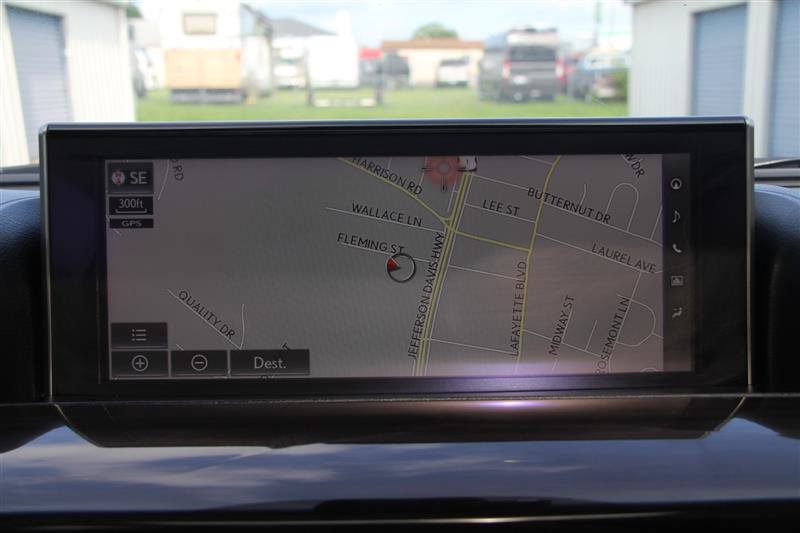 Used 2018 Lexus LX 570 4WD w/ Luxury Package image 39