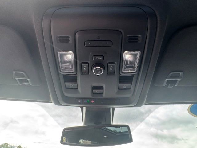 Used 2022 Chevrolet Tahoe LT w/ LT Signature Package image 13