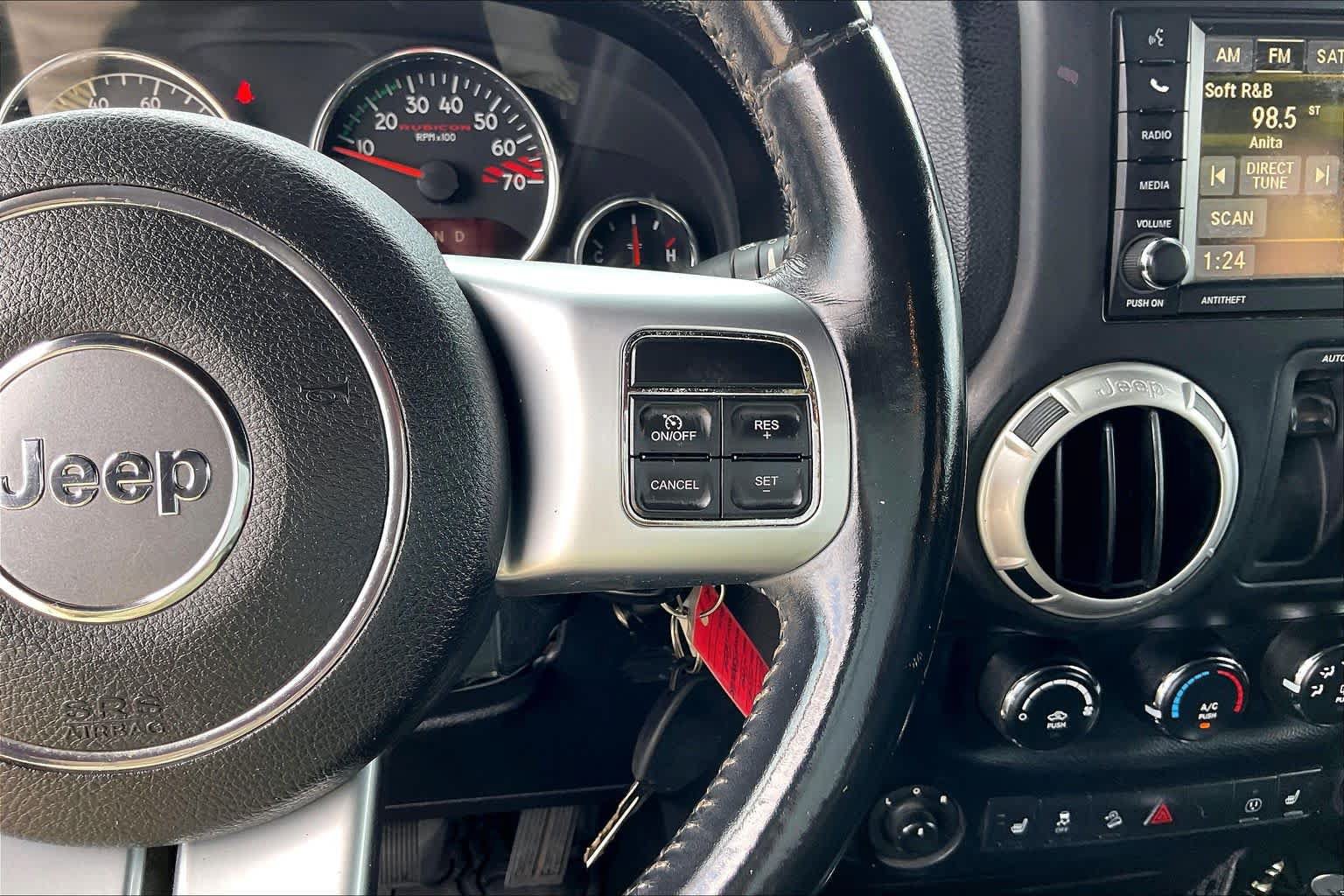 Used 2014 Jeep Wrangler Rubicon AWD/4WD image 21
