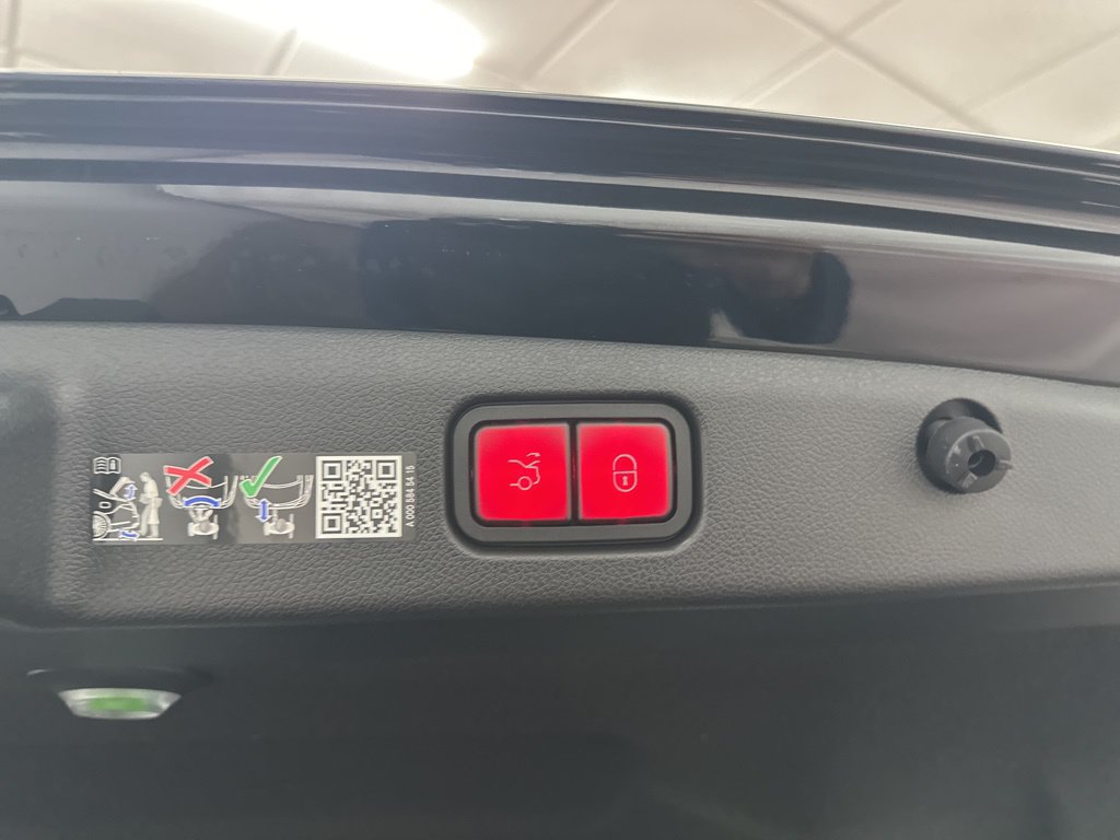 Used 2026 Mercedes-Benz E 350 Sedan image 25