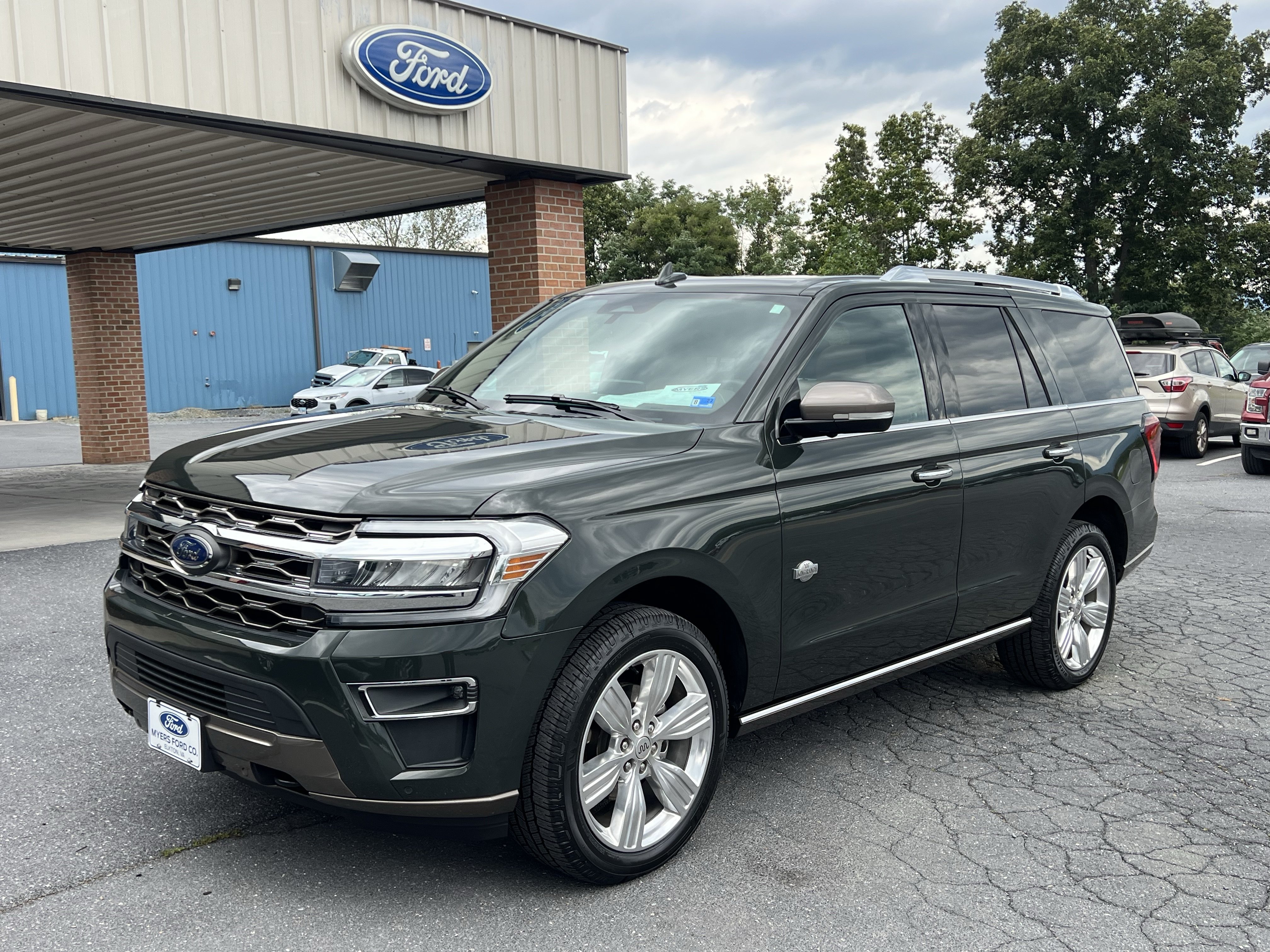 Used 2022 Ford Expedition King Ranch AWD/4WD image 4