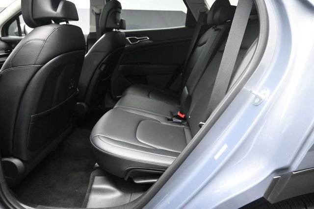 Used 2025 Kia Sportage EX w/ Premium Package FWD image 21