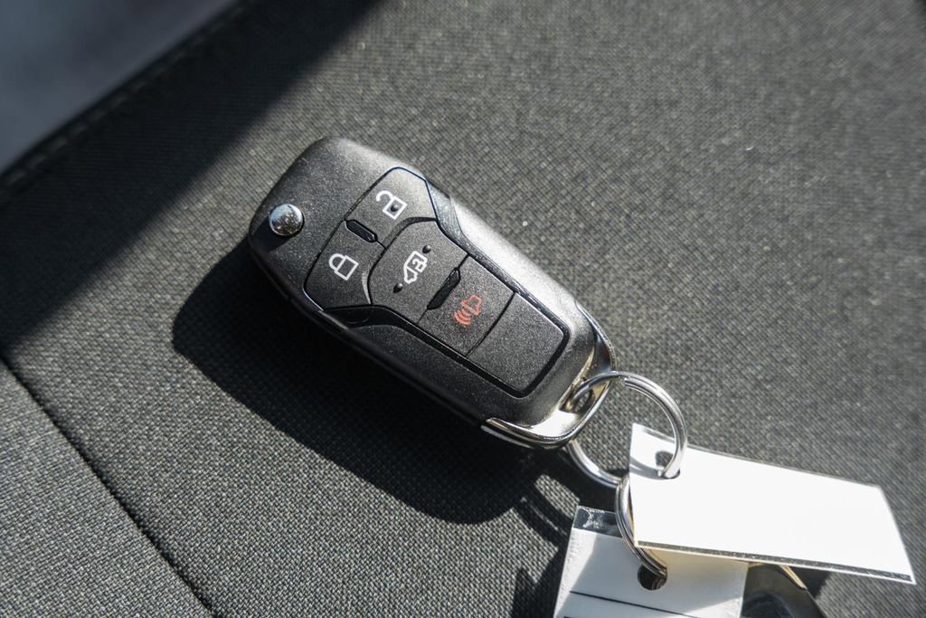 Certified 2023 Ford Transit 250 Low Roof w/ Exterior Upgrade Package image 40