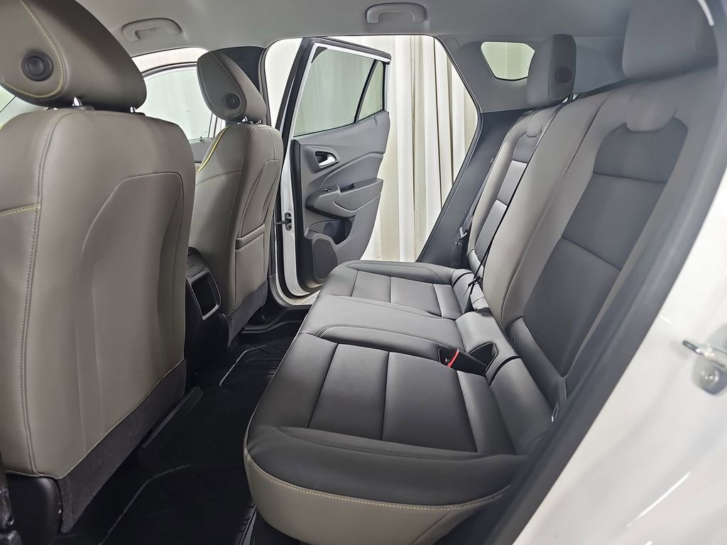 Certified 2024 Chevrolet Trax ACTIV w/ Driver Confidence Package image 17