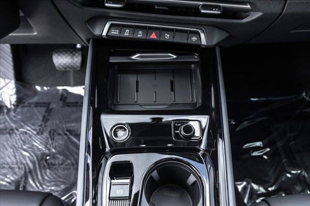 New 2026 Audi Q3 quattro 2.0T AWD/4WD image 19