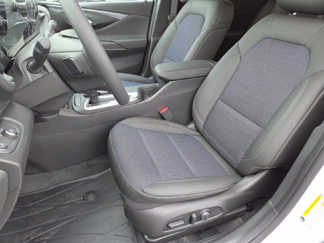 New 2026 Buick Envista Sport Touring w/ Convenience I Package FWD image 33