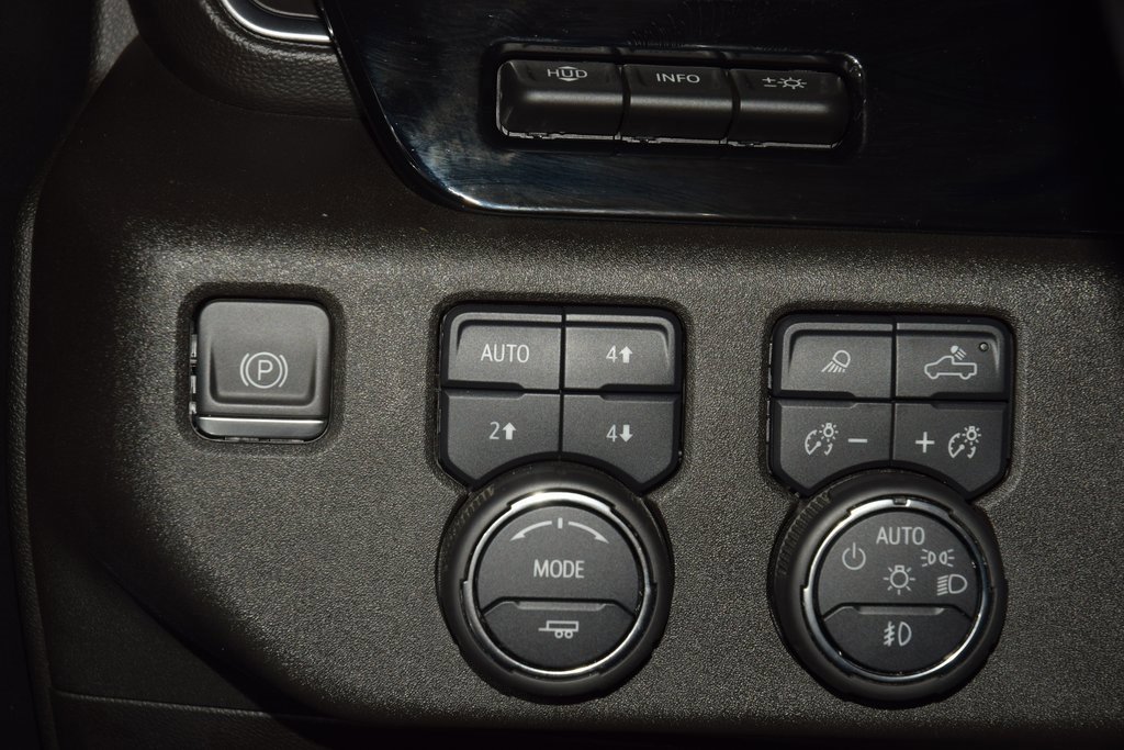 Certified 2024 Chevrolet Silverado 2500 LTZ w/ LTZ Convenience Package image 39