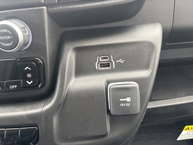 New 2026 RAM ProMaster 3500 w/ Convenience Group image 31