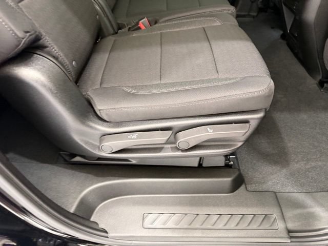 New 2026 Chevrolet Suburban LS w/ Max Trailering Package AWD/4WD image 28